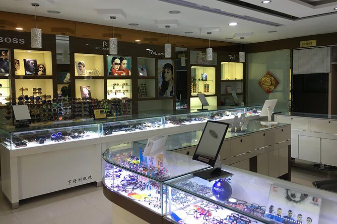 Private Shanghai Shopping Tour with Local Shopping Guru - Key Things You’ll Notice on This Shopping Tour