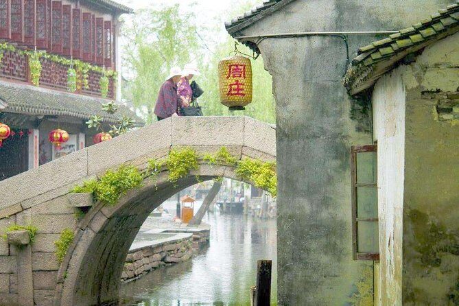 Private Suzhou and Zhouzhuang Water Village Day Trip from Shanghai - Price and Logistics for a 9-hour day trip that actually runs on time