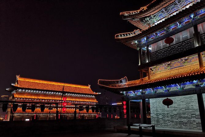 Private Tour: 2-Day/3-Day Xi'an Round-Trip from Shanghai by Air - Lunch and Xi’an City Wall: The Walk That Breaks the Museum Fatigue