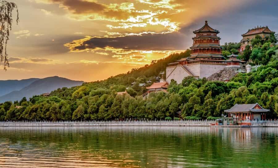 Private Tour-Great Wall Sunset & Hutong Walk - Key Highlights at a Glance