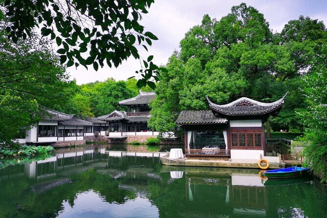 Private Tour Hangzhou West Lake and Tea Fields Discovery - Who this tour fits best (and who should consider alternatives)