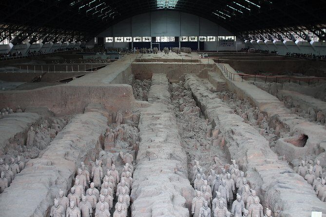 Private Tour in Terracotta Warriors Discovery - Xi’an Noodle Lunch: Included Fuel for the Afternoon