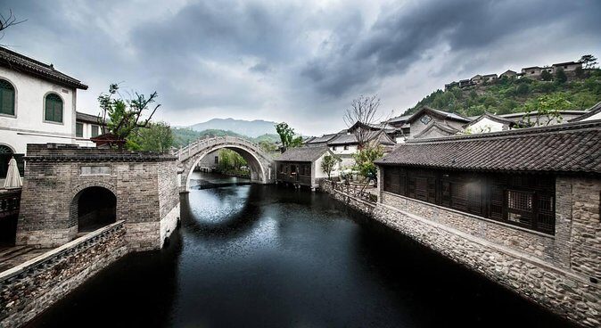 Private Tour to Gubei Water Town and Simatai Great Wall with Cable Car and Lunch - Gubei Water Town: canals, old streets, and a Wuzhen-style walk