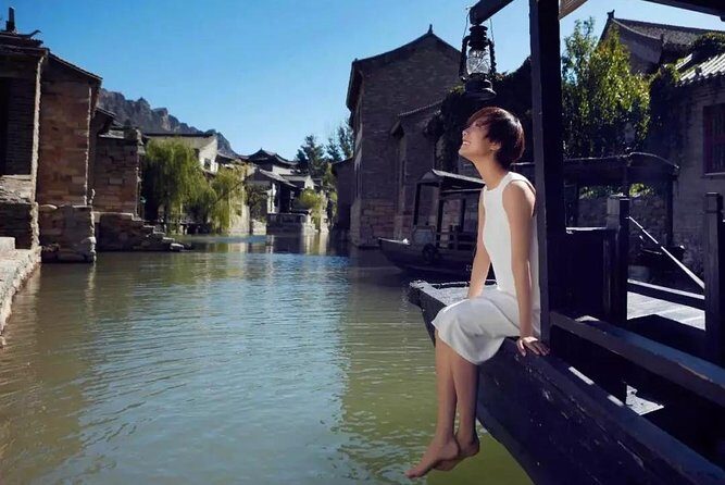 Private Tour to Gubei Water Town and Simatai Great Wall with Cable Car and Lunch - Lunch in the village: built into the rhythm of the day