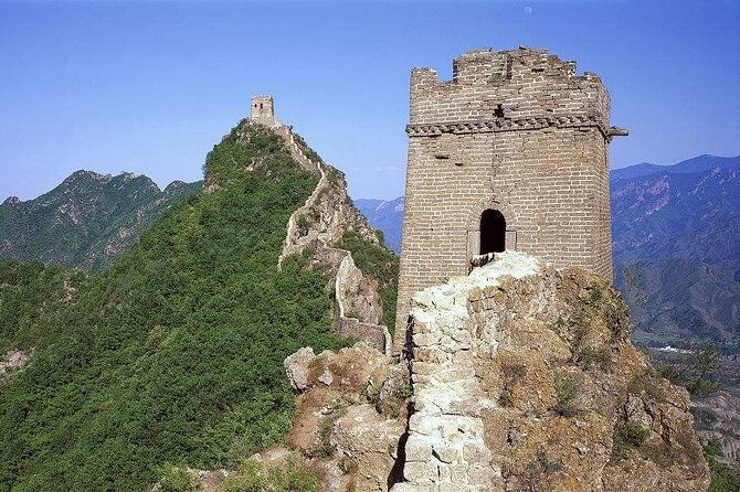 Private Tour to Gubei Water Town and Simatai Great Wall with Cable Car and Lunch - A realistic look at Gubei timing (and how not to waste it)