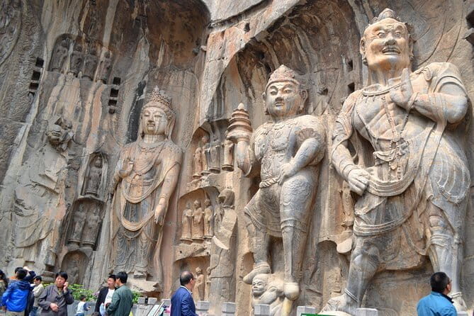 Private tour to Longmen Grottoes and Shaolin from Xi'an by train - The morning start: 6:30 pickup and the bullet-train rhythm