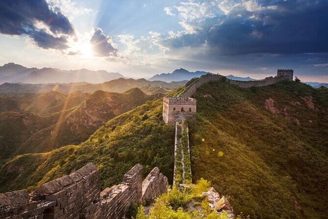 Private Tour to Mutianyu or Jinshanling Great Wall with Options - Price and Value: How $25.99 Stacks Up