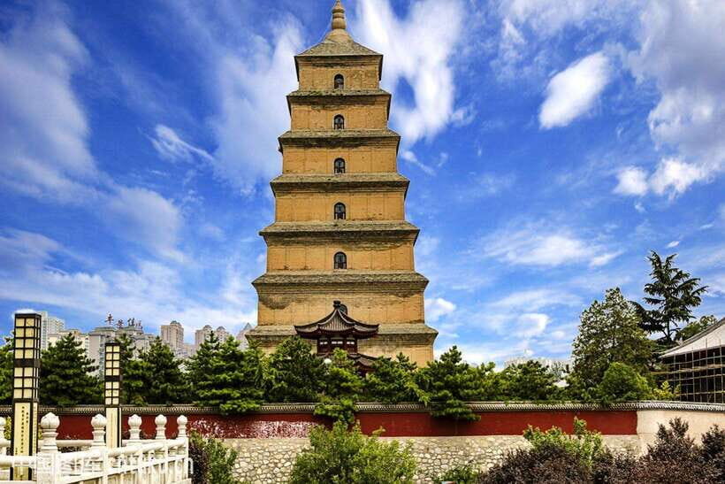Private Tour: Xi'an’s Must-See 3 UNESCO Sites in One Day - Big Wild Goose Pagoda: scriptures, Tang Dynasty power, and calm contrast