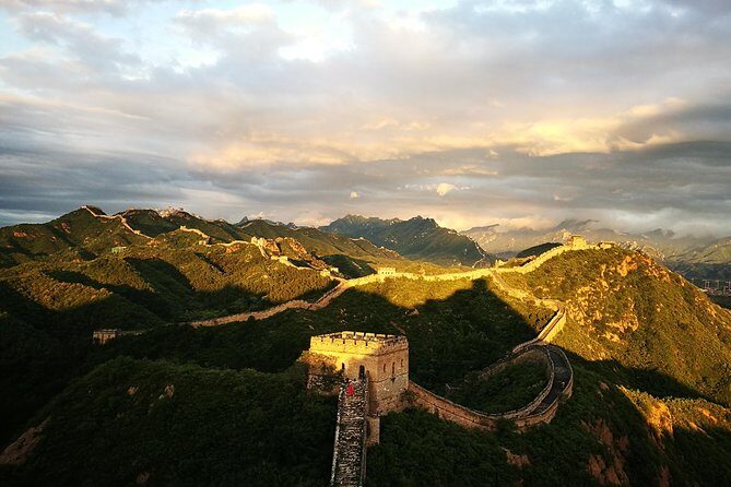 Private Trekking Tour from Gubeikou to Jinshanling Greatwall - Why This Gubeikou to Jinshanling Trek Feels More Like a Walk Than a Tour