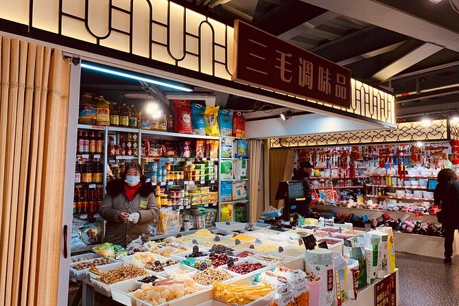 Private Wet Market Visit with Cooking Class in Shanghai - Cooking class in a local home: 3 courses, clear outcomes