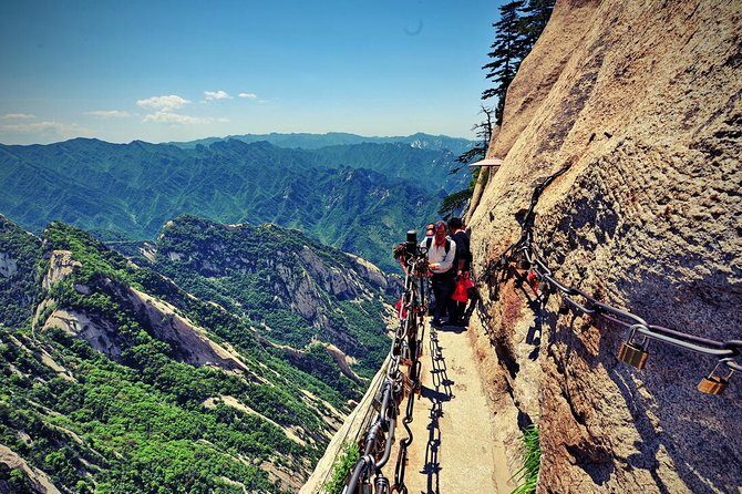 Private Xian Mt Huashan Adventure Day Tour - A private Huashan day trip from Xian: what actually happens