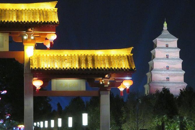 Private Xi’an Night & Food Tour by Tuk Tuk and Public Transportation - Muslim Quarter night food: what you’ll taste and why it matters