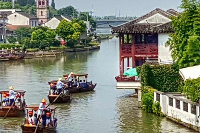 Private Zhujiajiao Ancient Town and Harmony Garden Day Tour with Gondola Ride - He Xin (Harmony) Garden: A Privately Owned Home Garden You Don’t Normally See