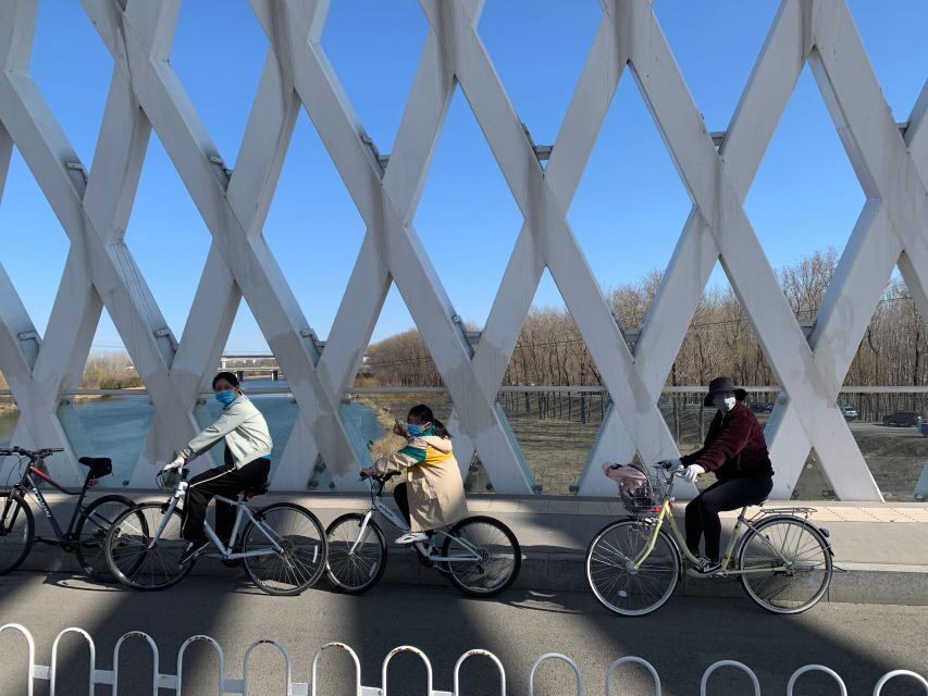 Riverside Cycling With A Native - Key things to know before you book