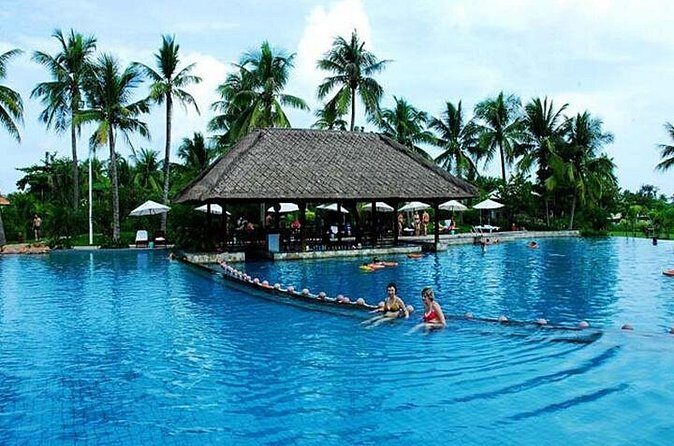 Sanya Half Day Private Tour of Nantian Hot Spring - Price and value: is $199.47 per person worth it?