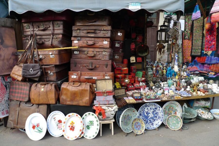 Shanghai: 3-Hour Old Shanghai City Tour - Start with Yuyuan Garden’s private-garden design
