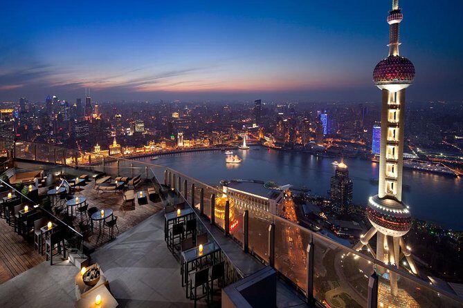 Shanghai Authentic Dinner and Night River Cruise with Rooftop Bar Hopping Option - The dinner stop: soup dumplings and choices that fit your meal style