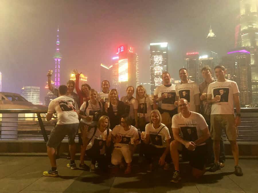 Shanghai Charming Night Small Group Bike Tour - Tianzifang on Taikang Road: Arts and Crafts at Night