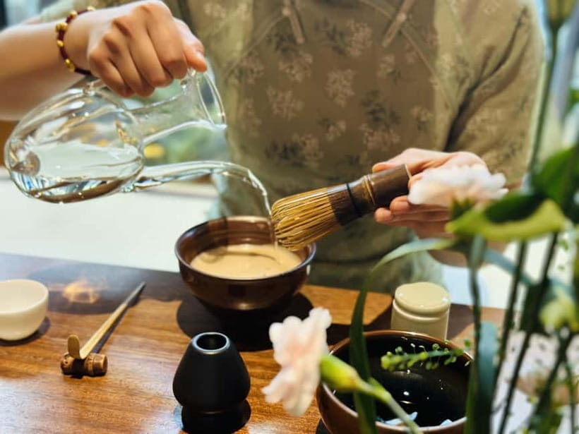 Shanghai: Chinese Tea Ceremony Experience - A 3-Hour Shanghai Tea Lesson in a Group of 8