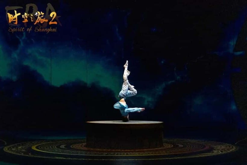 Shanghai Circus World ERA Acrobatic Show Discount Tickets - What ERA acrobatics feels like: tradition meets tech