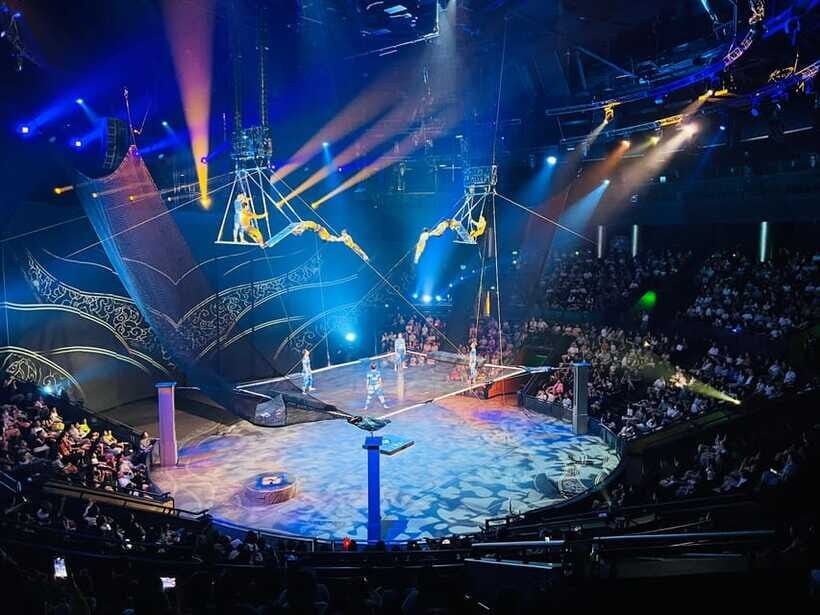 Shanghai ERA Theatre Acrobatics Ticket - Practical Tips to Make Your Evening Go Smooth