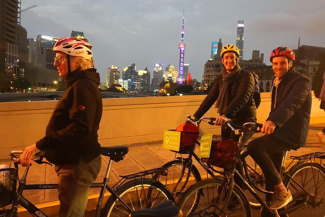 Shanghai Foodie Test & Nightlife Adventure Bike Tour - Why a Shanghai Night Bike Tour Beats a Typical Night Out