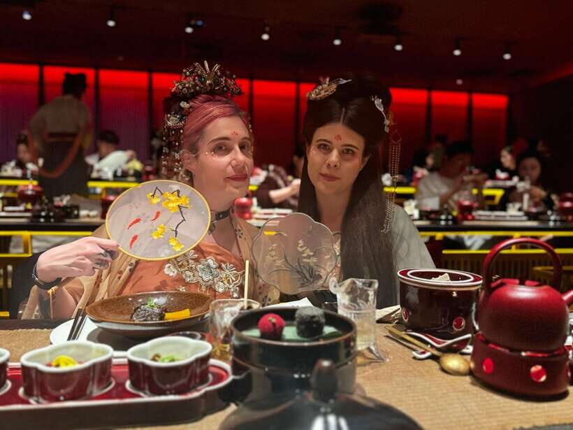 Shanghai Guided Royal Banquet Photo (Incl) with Massage Opt - Price and seat reality: how the $20 booking fee works