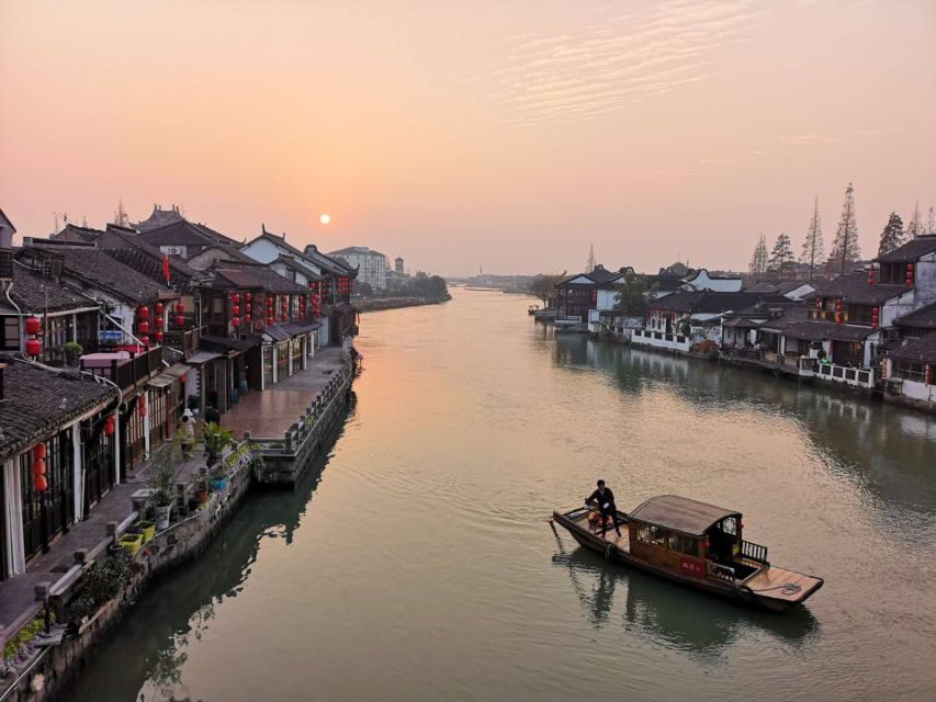 Shanghai Highlights and Zhujiajiao Water Town Private Tour - Ming and Qing Meets the Present: What to Look For During the Walk
