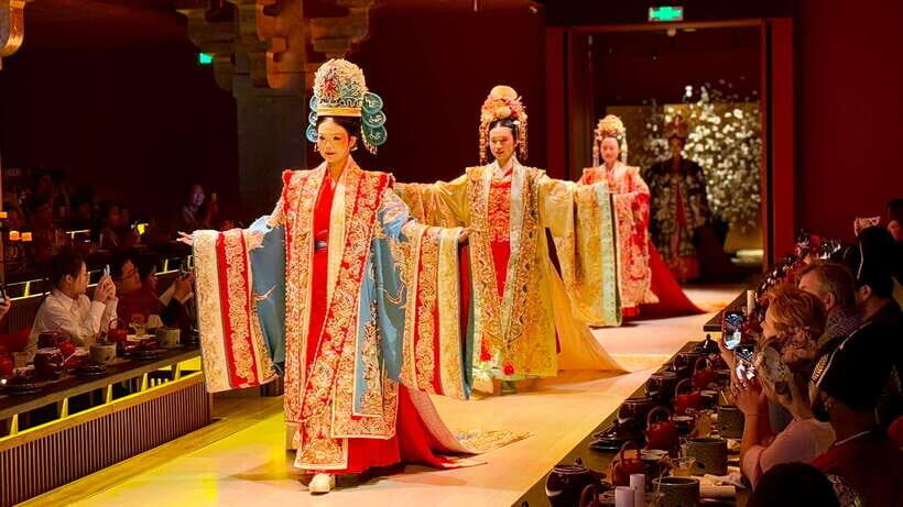 Shanghai Immersive Royal Banquet+Photo, Bar/Massage Options - Cost and Value in Shanghai: Reservation Fee vs Required Dining