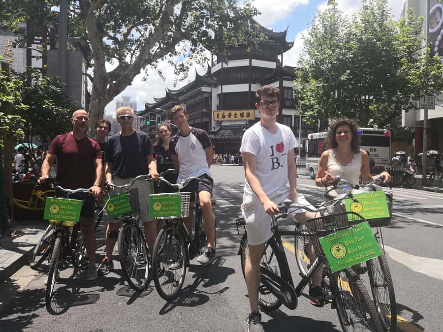Shanghai Must-See and Foodie Test Bike Tour( Day & Night) - Bike setup, timing, and group size