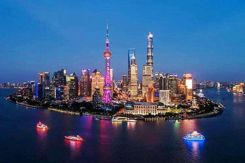 Shanghai Night River Cruise VIP Seat with Authentic Dinner - Key things to know before you go