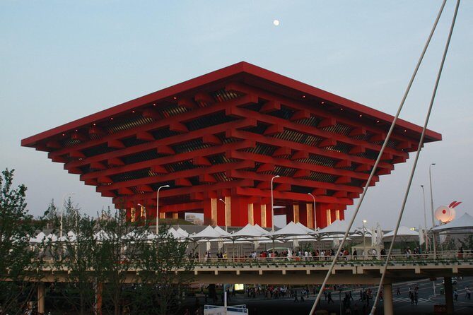 Shanghai Private Day Tour of Pudong New Area including Oriental Pearl Tower - Why this Pudong tour feels efficient, not rushed