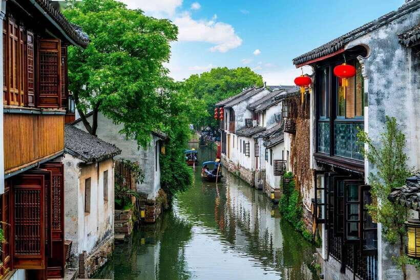 Shanghai: Private Shanghai & Zhujiajiao Tour with Lunch - Setting Off From Your Hotel: Why the private part matters