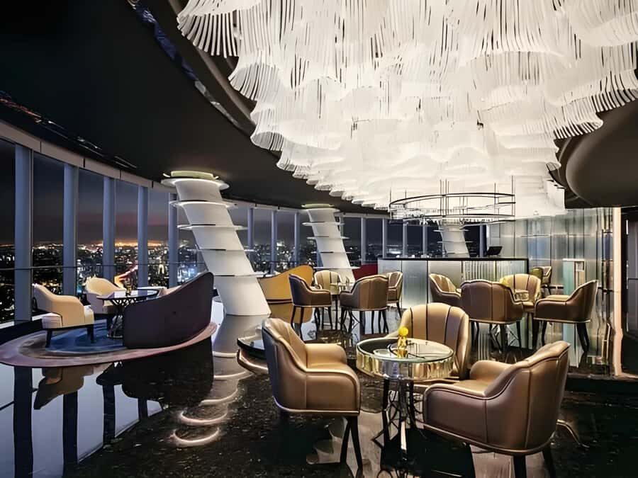 Shanghai Tower: 120 floor Highest restaurant in the world - Shanghai Tower 120th floor: what makes it worth your time