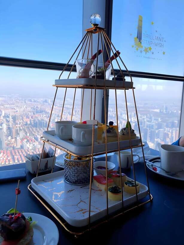 Shanghai Tower: Lunch or Dinner on the 119th Floor - Shanghai Tower’s 118th-Floor View: Why This Height Changes Everything
