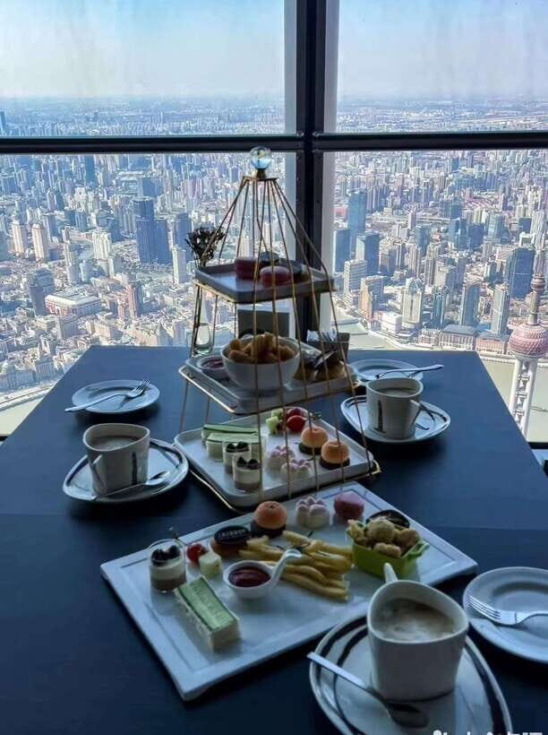 Shanghai Tower: Lunch or Dinner on the 119th Floor - What’s Actually Included in the Set Menu (So You Can Decide Fast)