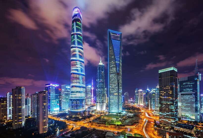 Shanghai Tower: Lunch or Dinner on the 119th Floor - Getting Up There Quickly: Express Elevators and Your 2-Hour Flow