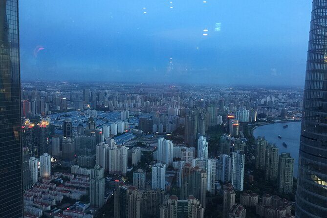 Shanghai Tower Observation Deck 118 floor Tickets Pre-booking. - Inside Shanghai Tower: Spiral Design and Glass Facade Views