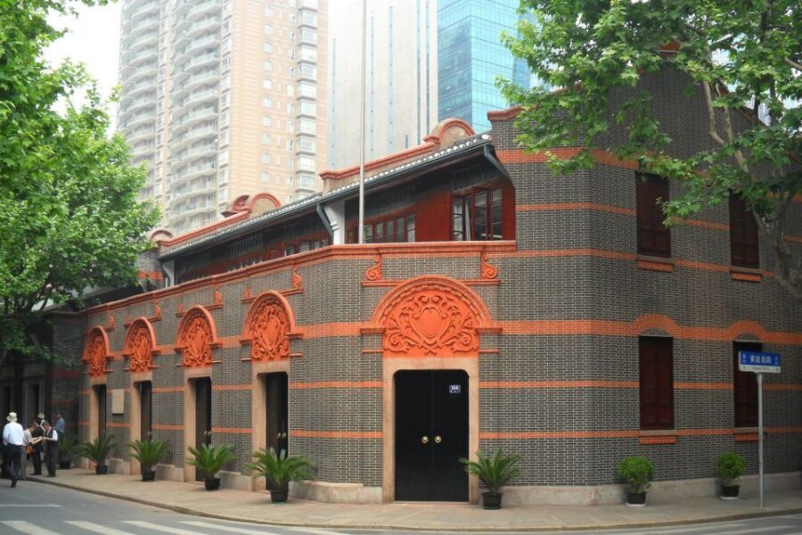 Shanghai: Xintiandi, CCP Museum and French Concession Tour - Price and logistics: is $60 for 3 hours worth it?