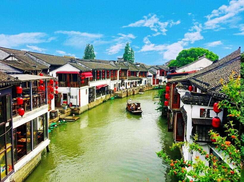 Shanghai: Zoo and Zhujiajiao Water Town Tour with Boat Ride - Private door-to-door transport that keeps the day stress-free