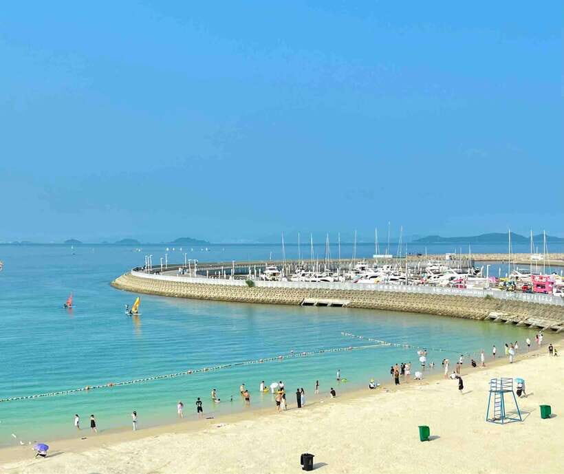 Shenzhen: Dapeng Peninsula Day Tour with Hotel Pickup - Luzui Mountain Villa: The Mermaid Filming Spot and Cliff Romance
