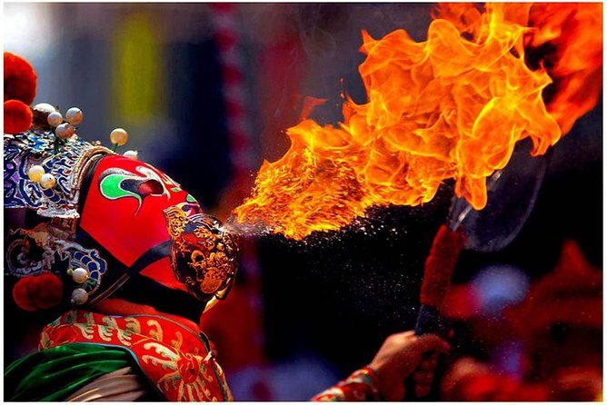 Sichuan Culture Opera Show in Chengdu - Why Shufeng Yayun Teahouse makes Sichuan Opera feel like a real night