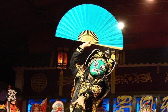 Sichuan Opera with face-changing at Sichuan opera theater - Ticket value: is $30 a fair deal in Chengdu?
