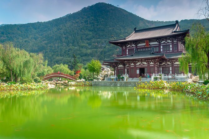 Skip the Line: Admission Ticket & Official Tour Guide of Xian Huaqing Palace - Your 1–2 hour itinerary at Huaqing Palace