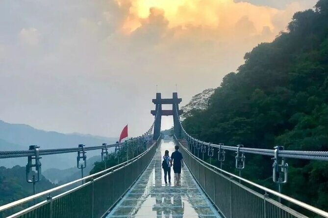 Skywalk Glass Bridge and Waterfall Ravine Half Day Private Tour - Gulong Gorge: The Main Event Starts With a Scenic Trail
