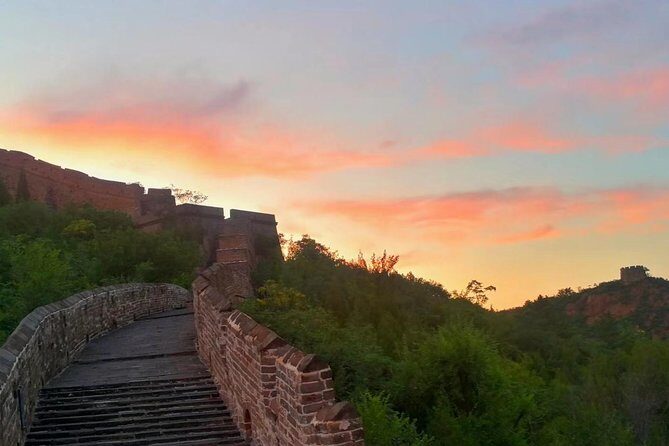 Small-Group 1-day Jinshanling Great Wall 6km Hiking tour - Jinshanling Great Wall: why this 1-day hike feels different
