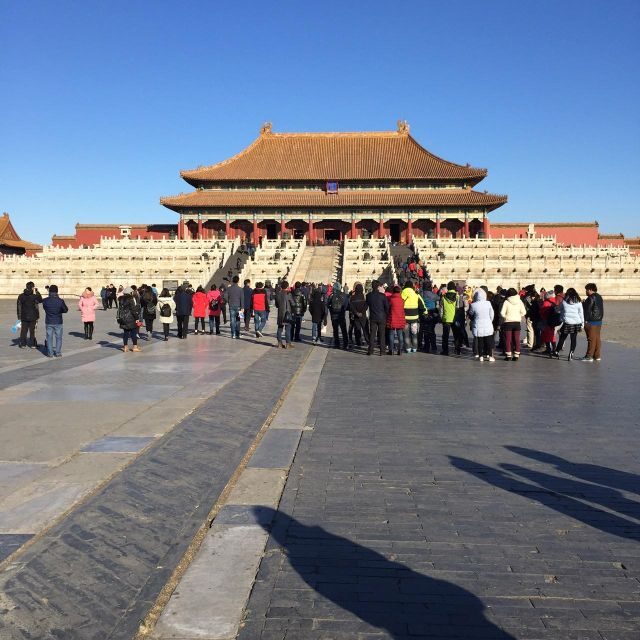 Small-Group Beijing City Highlights Tour With Lunch - Lunch at a local Chinese restaurant: fuel for the afternoon