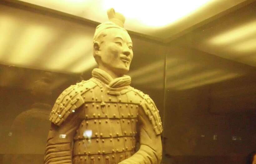 Small Group Terracotta Warriors Tour with Options - Crowds and sightlines: how to make the most of your museum time