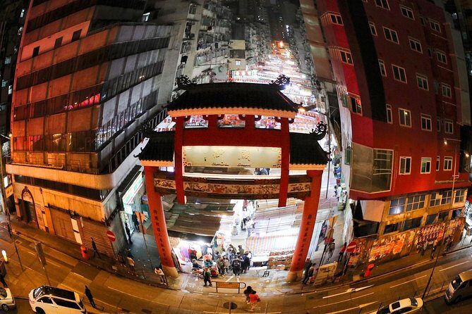 Small-Group Tour: Hong Kong Local Markets Hopper [PROMOTION] - Goldfish Street (Tung Choi Street): Weird Finds, Tropical Color, and Coral Tanks