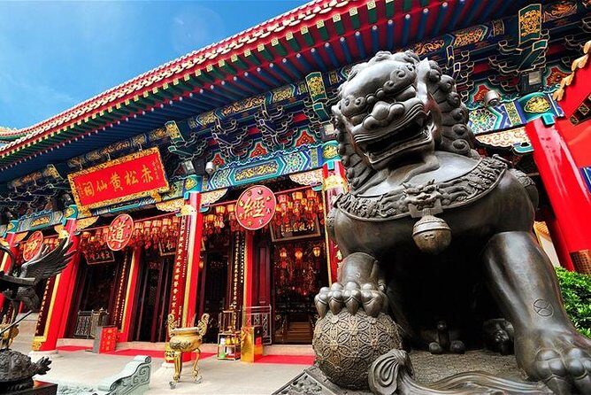 Small-Group Tour: Temples & Markets Discovering [PROMOTION] - Wong Tai Sin Temple: Taoism in the middle of real crowds